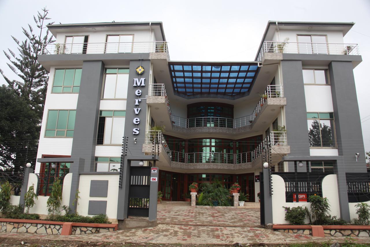 Merves Hotel Аруша Экстерьер фото